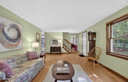 240 Taylor St, Littleton, MA 01460