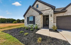 221 JANICE AVE, Castroville, TX 78009