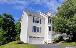 7 Traditions Boulevard, Southbury, CT 06488