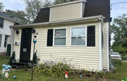 2 Simpson Street, Hartford, CT 06112