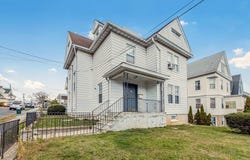 69 Waring Pl, Yonkers, NY 10703