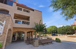 17 Harbourside Lane, Hilton Head Island, SC 29928
