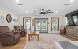 119 Stephanie Dr, PALESTINE, TX 75803