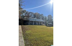 282 HORSESHOE CIRCLE, TALLADEGA, AL 35160