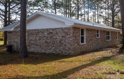 160 Sue Lane, DeFuniak Springs, FL 32435