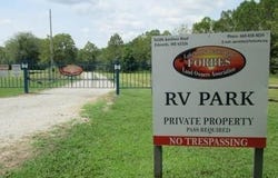 3058 Steve Drive, Edwards, MO 65326