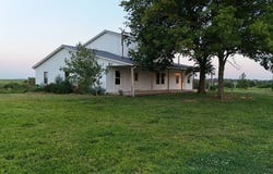 449 Road Z, Hartford, KS 66854