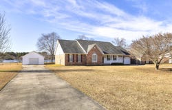 485 E Emerald Lake Drive, Sumter, SC 29153