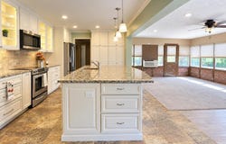 1305 W 24th Ave, Hutchinson, KS 67502