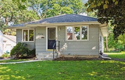 4330 43rd Avenue N, Robbinsdale, MN 55422