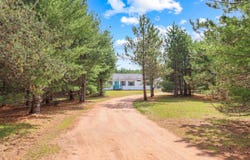 4669 DYER RD, Eagle River, WI 54521
