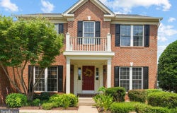 7953 SEQUOIA PARK WAY, BRISTOW, VA 20136