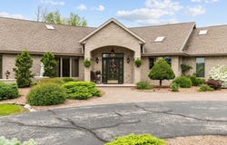 N4653 THOMPSON Road, SHIOCTON, WI 54170
