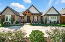 621 N 9th Street, Wolfforth, TX 79382