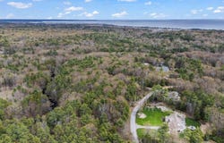 22 Batchelder Road, Ogunquit, ME 03907
