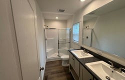 725 W Thornton Avenue, Hemet, CA 92543