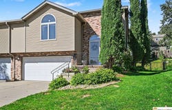 16608 Monroe Street, Omaha, NE 68135
