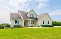 68749 195th Street, Darwin, MN 55324