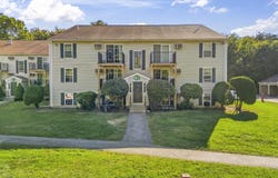 412 White Cedar Boulevard, Portsmouth, NH 03801