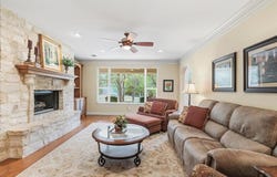 801 Rainbows End Rd, Wimberley, TX 78676