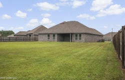 14327 Viola Way, D'Iberville, MS 39540
