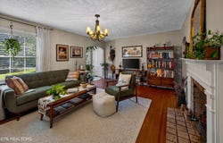 132 Lonas Drive, Maryville, TN 37803