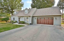 243 N Bobber Ln., Warsaw, IN 46582