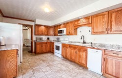 208 14th St, Rainelle, WV 25962