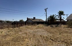 1329 W Willow Ave, Ridgecrest, CA 93555