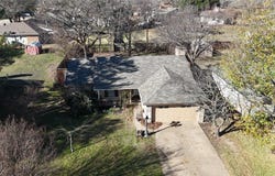 1605 Woodside Lane E, Cleburne, TX 76033