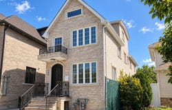 7-17 college Place, College Point, NY 11356