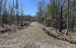 24l Portland Road, Bridgton, ME 04009