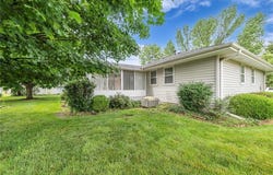115 S Maple Street, Norborne, MO 64668