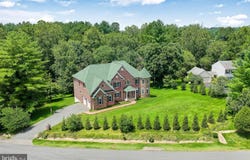1130 RIVA RIDGE DR, GREAT FALLS, VA 22066