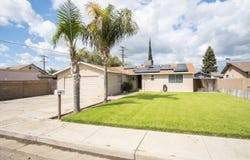 648 Fairhaven Avenue, Porterville, CA 93257