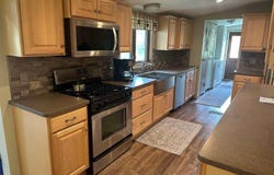 5651 J, Escanaba, MI 49829