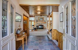 27801 St Bernard, Lake Arrowhead, CA 92352