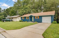 303 E Berkeley Street, Springfield, MO 65807
