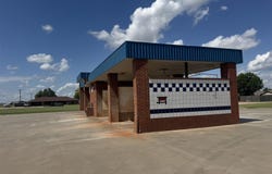 102 Oak, Okeene, OK 73763