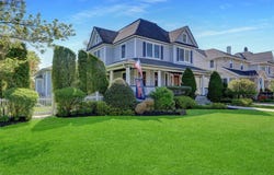20 Irving Place, Rockville Centre, NY 11570