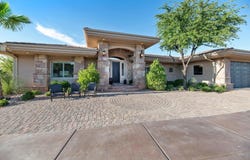 1557 Stone Cliff DR, St George, UT 84790