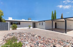 9015 E Calle Kuehn, Tucson, AZ 85715