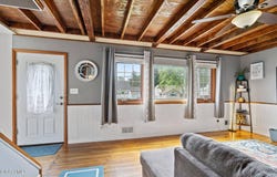 27 Terry Avenue, Guilderland, NY 12303