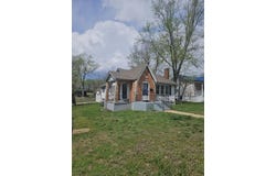 601 N Harris Street, Willow Springs, MO 65793