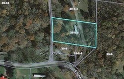 561 County Route 415, Charmco, WV 25801