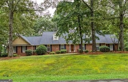 49 Oak Hill, Rockmart, GA 30153