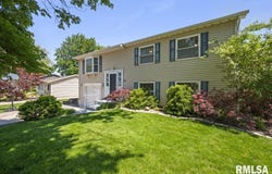 252 BRIARGATE Road, Washington, IL 61571