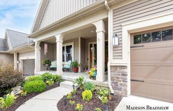 1728 N Brandon Ridge Drive NW, Walker, MI 49544