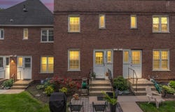 7 B Parkway Village, Cranford Twp., NJ 07016-2545