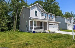 1920 SUE AVENUE, ESSEX, MD 21221